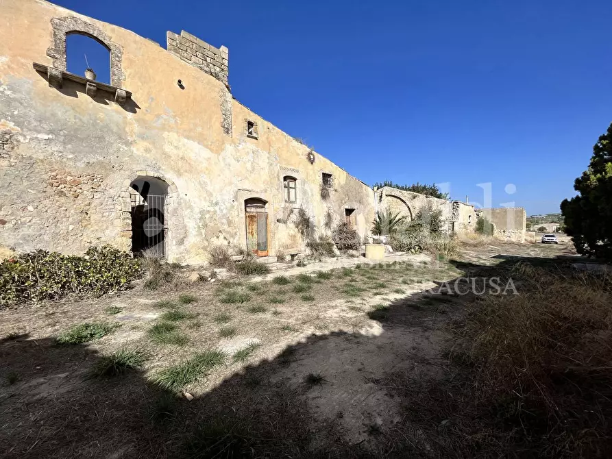 Immagine 3 di Rustico / casale in vendita  in Via Bonivini, 1 a Noto