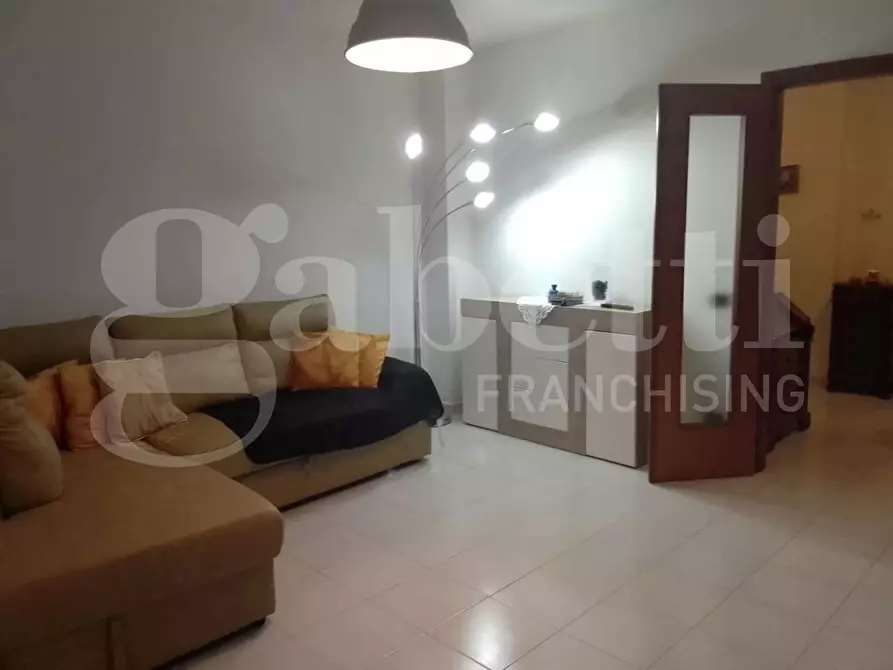 Immagine 8 di Appartamento in vendita  in Piazza SANDRO PERTINI, 7 a Taranto