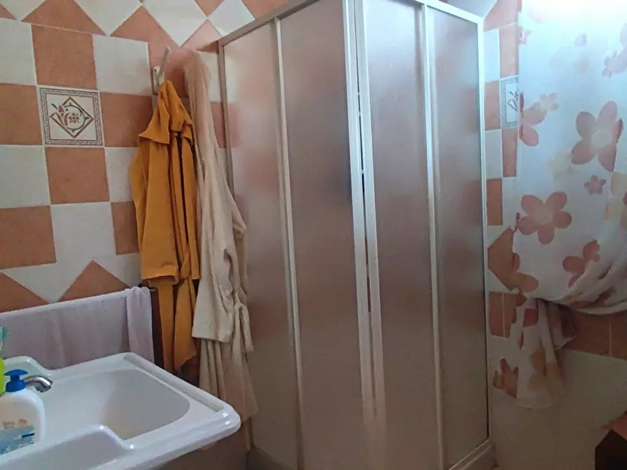Immagine 13 di Villa in vendita  in LocalitÃ  MULUCCHINI, SNC a Amaroni
