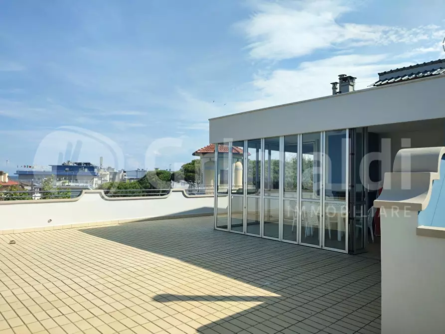 Immagine 32 di Appartamento in affitto  in Viale Colombo a Cervia