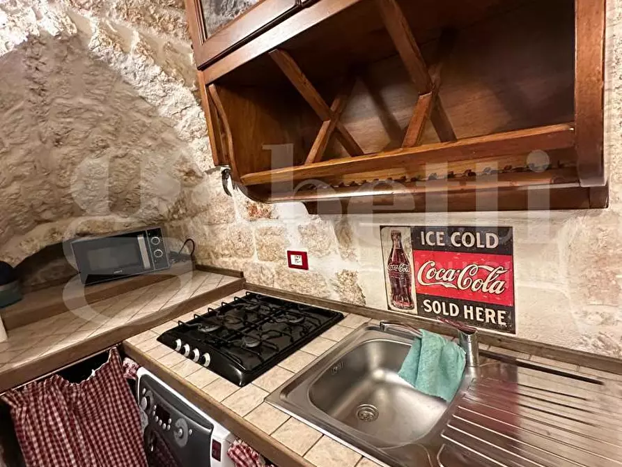 Immagine 11 di Casa indipendente in vendita  in Via Guiscardi a Ostuni