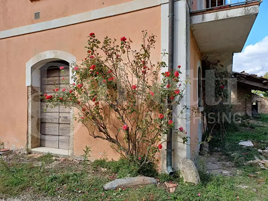 Immagine 11 di Casa indipendente in vendita  in Via CRIANO, SNC a Rieti