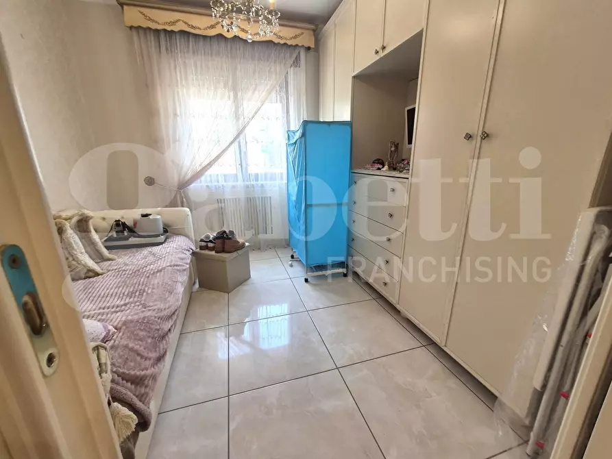 Immagine 8 di Appartamento in vendita  in Vico II s.m. avvocata a Napoli