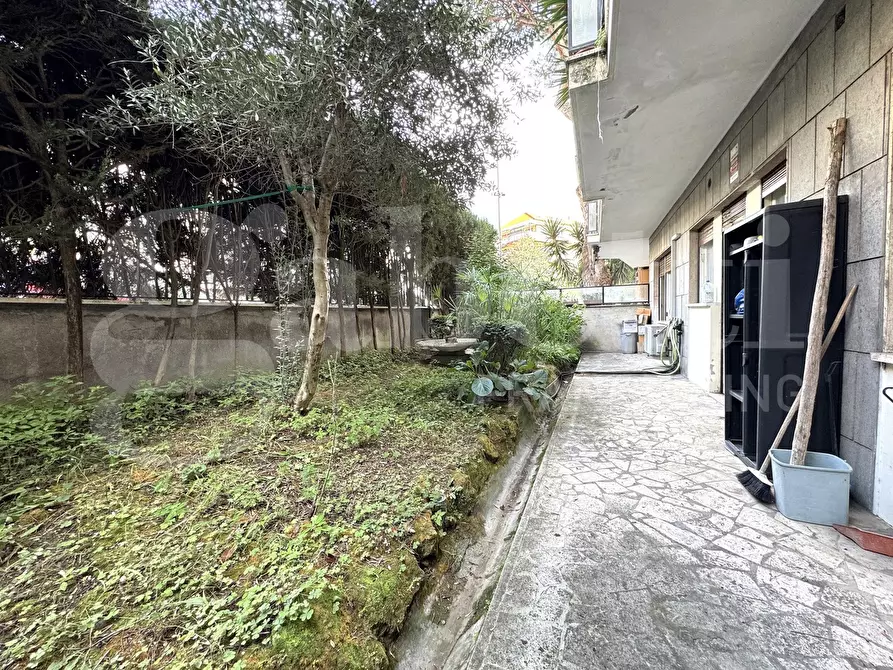 Immagine 26 di Appartamento in vendita  in Via Flaminia a Roma