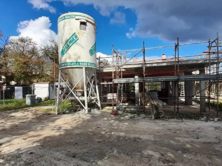 Immagine 9 di Casa bifamiliare in vendita  in Via DEL CONVENTO, 00 a Oriolo Romano