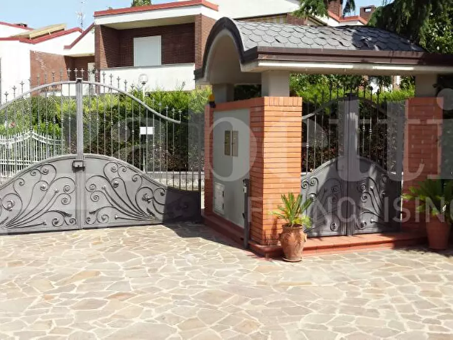 Immagine 10 di Casa indipendente in vendita  in Contrada Iannassi, 94 a San Nicola Manfredi