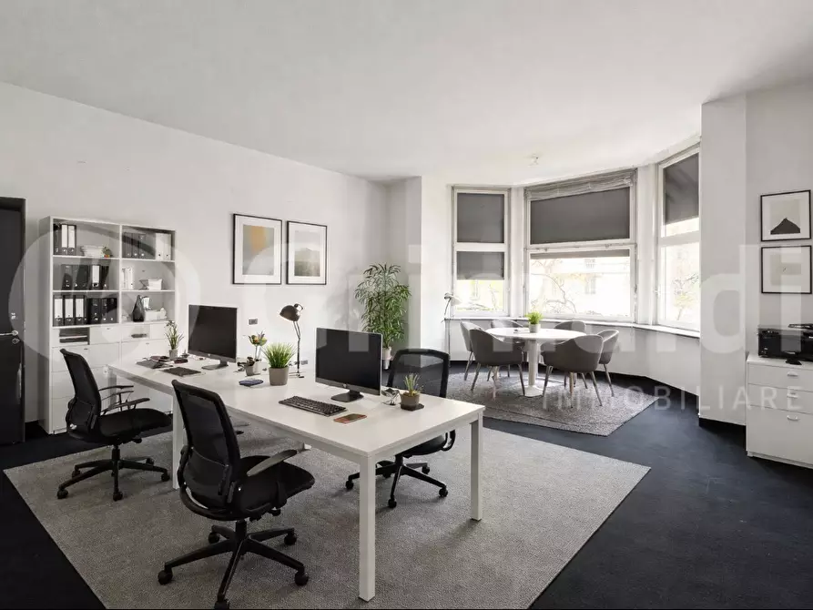 Immagine 29 di Ufficio in affitto  in Via antonio Canova, 19 a Milano
