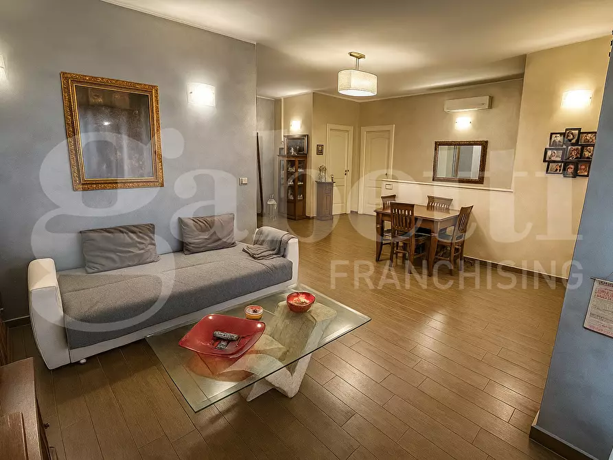 Immagine 5 di Appartamento in vendita  in Via Sambuy, 19 a Santena