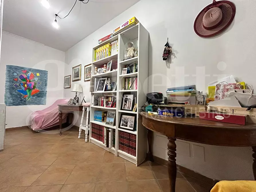 Immagine 30 di Casa bifamiliare in vendita  in Via delle viole, 6 a Pomezia