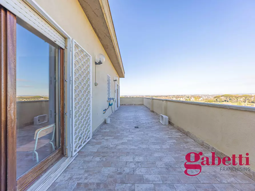 Immagine 37 di Appartamento in vendita  in Via di Selva Nera, 147 a Roma