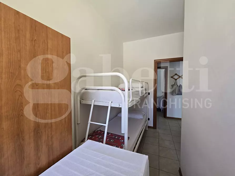 Immagine 12 di Appartamento in vendita  in Via Edmondo de Amicis, 14-16 a Tortoreto