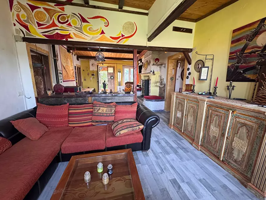 Immagine 39 di Rustico / casale in vendita  in Via castagna, 14 a Osimo