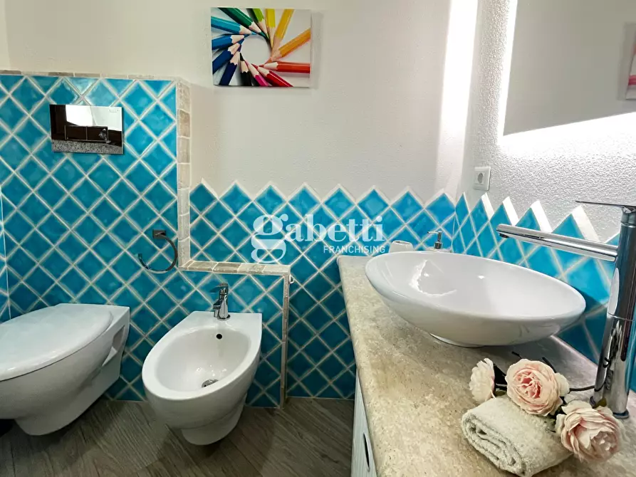 Immagine 17 di Villetta a schiera in vendita  in Via Macomer, 12 a Budoni