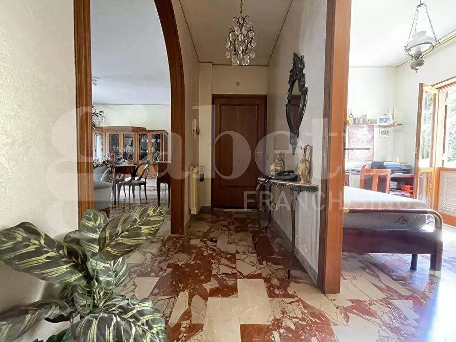Immagine 23 di Casa trifamiliare in vendita  in Via Calegna, 51 a Gaeta