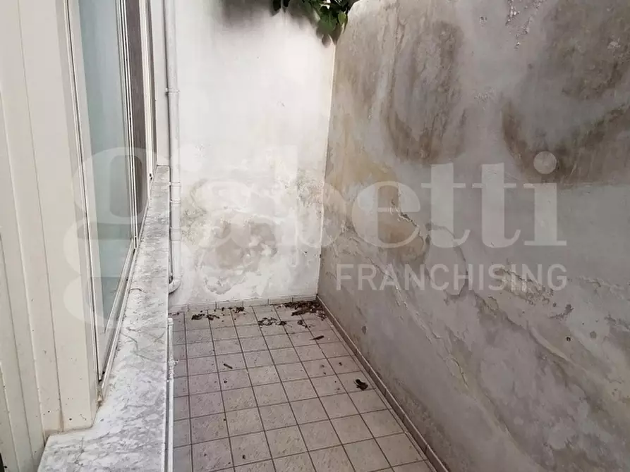 Immagine 17 di Ufficio in affitto  in Corso umberto I, 37 a Carovigno