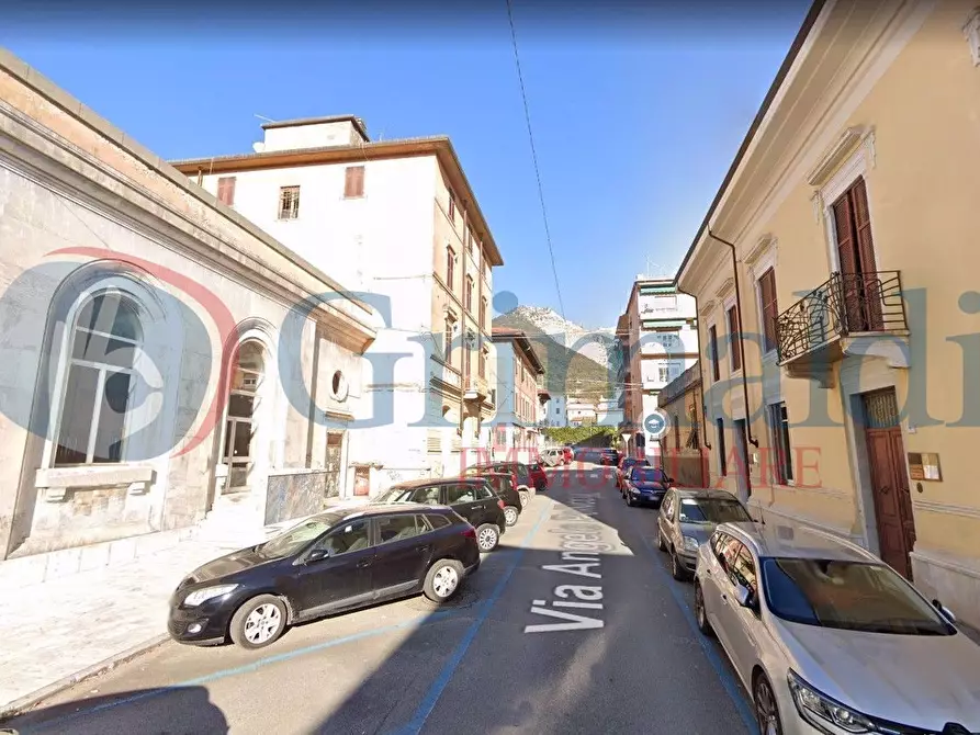 Immagine 10 di Ufficio in vendita  in Via Pelliccia, 2 a Carrara