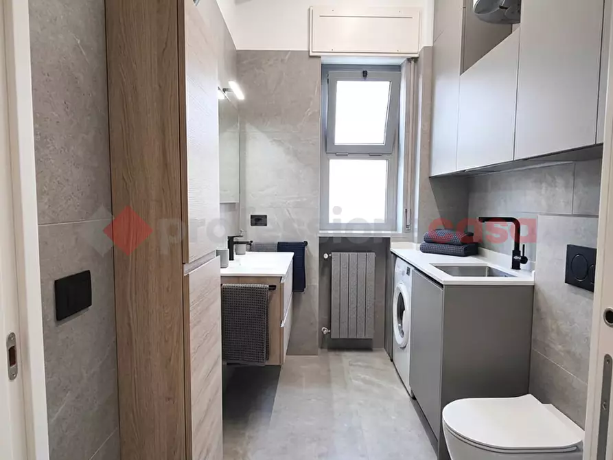 Immagine 29 di Appartamento in vendita  in Via GIUSSO a Bari
