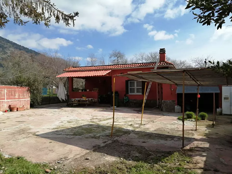 Immagine 1 di Casa indipendente in vendita  in Via Cerreta, 5 a Sezze