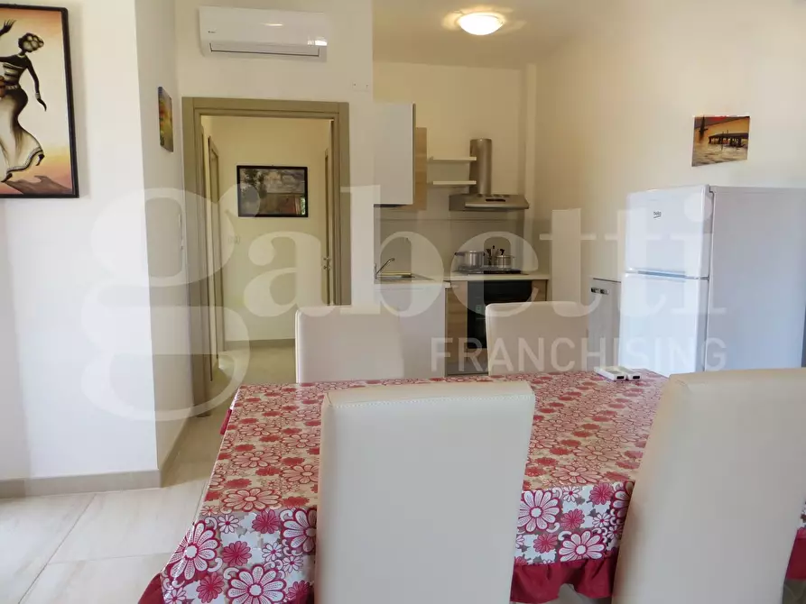 Immagine 2 di Appartamento in vendita  in Via Vittorio Veneto, 15 a Giurdignano