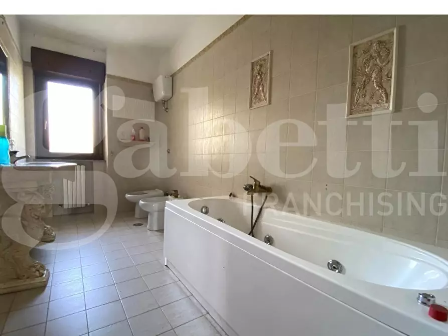 Immagine 15 di Appartamento in vendita  in Via G. Gariani a Catanzaro