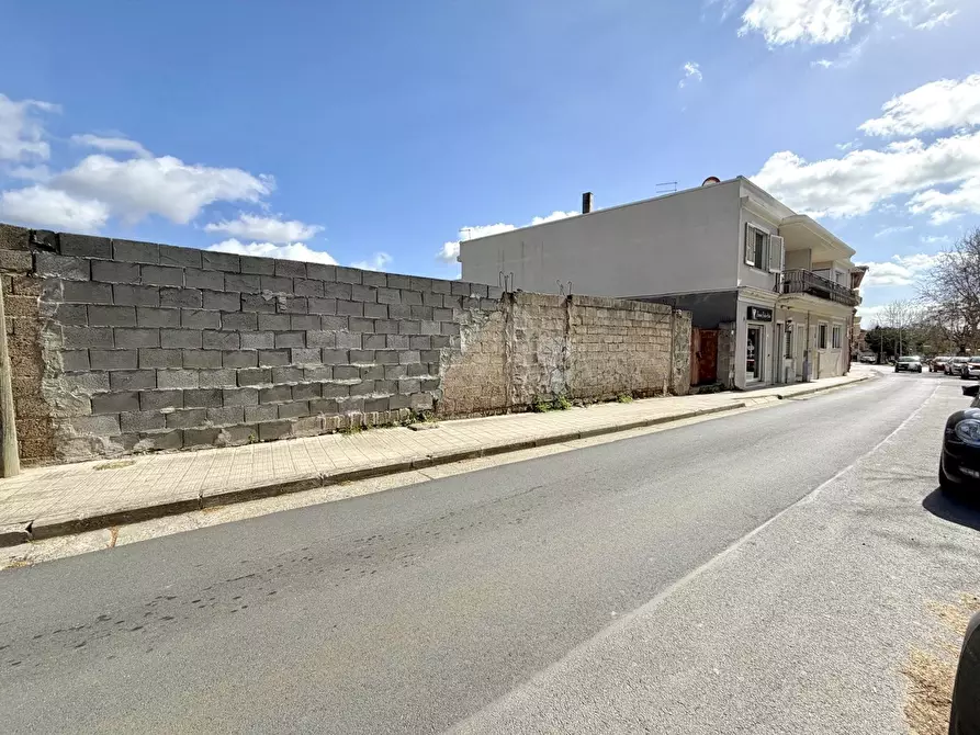 Immagine 2 di Terreno residenziale in vendita  in Via Puccini, 69 a Maracalagonis