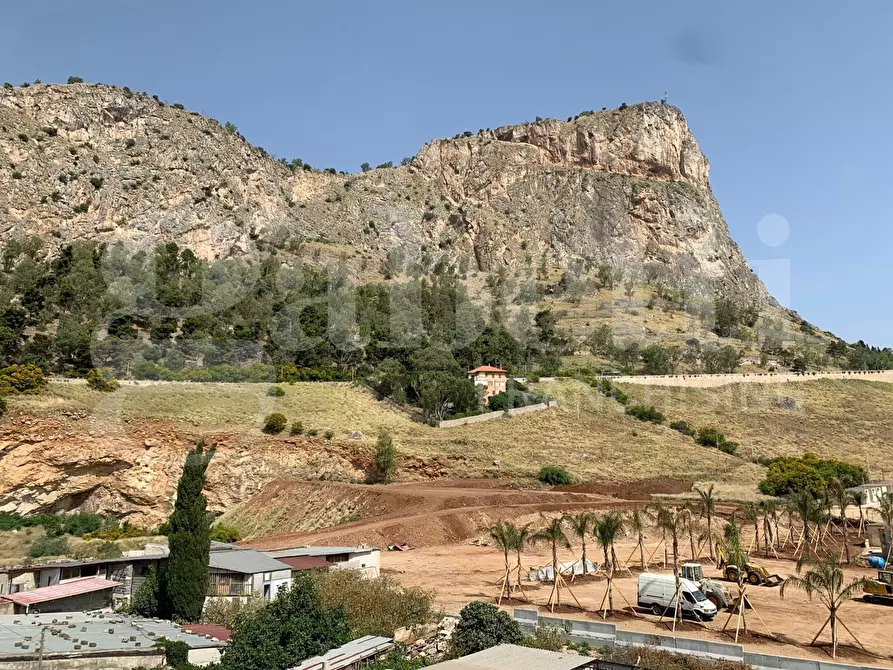 Immagine 1 di Appartamento in vendita  in Via Monsignore Riela a Palermo