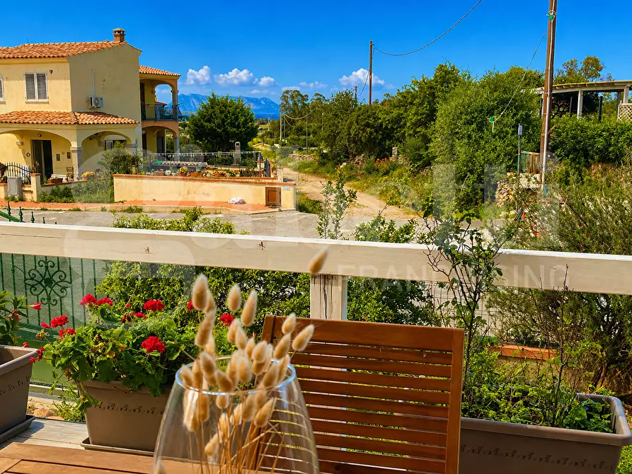 Immagine 35 di Appartamento in vendita  in Via Agamennone, 48 a Budoni