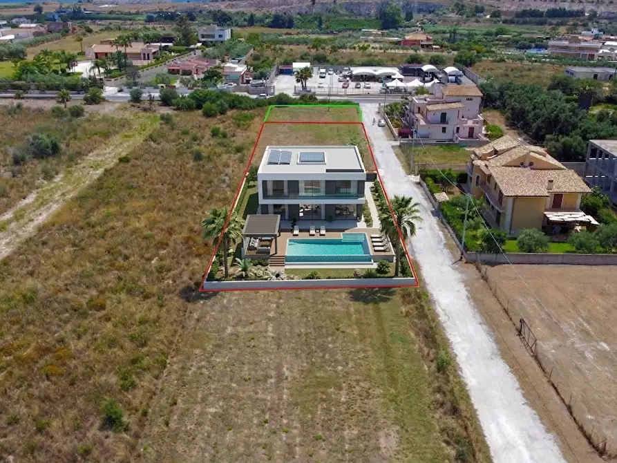 Immagine 9 di Terreno residenziale in vendita  in Via Sebastiano Fortuna, . a Pachino