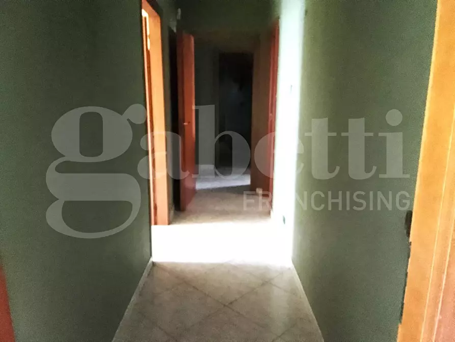 Immagine 8 di Appartamento in vendita  in Piazza SANDRO PERTINI, 15 a Taranto