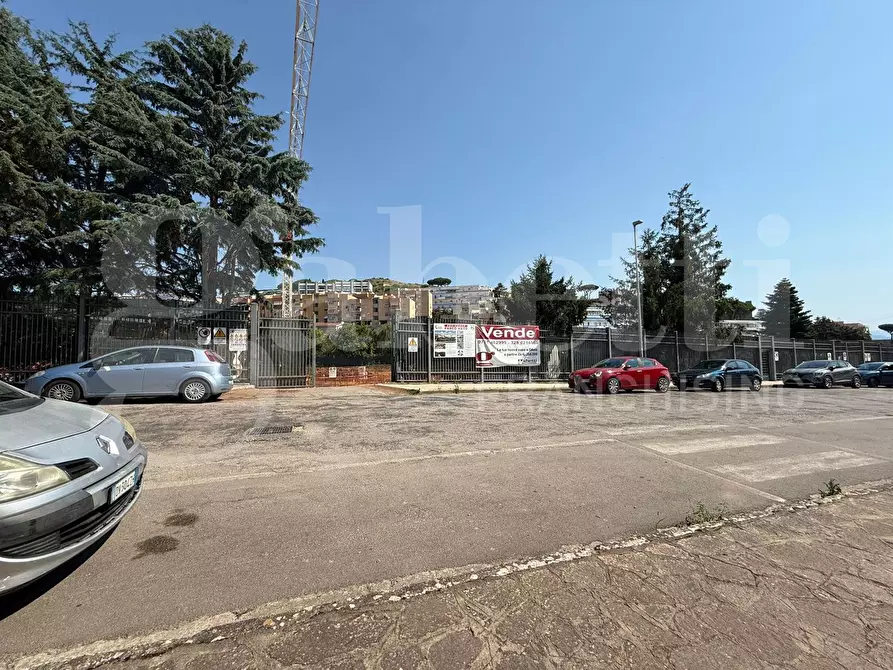 Immagine 14 di Appartamento in vendita  in Via Calegna, 74 a Gaeta