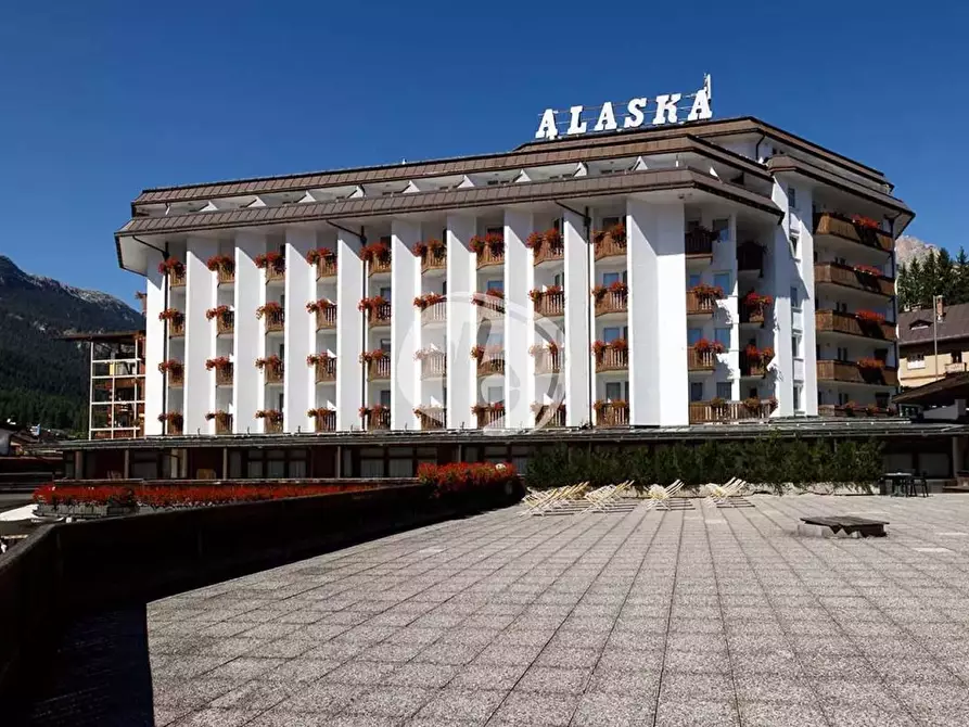 Immagine 2 di Appartamento in vendita  in Largo delle Poste, 39 a Cortina D'ampezzo