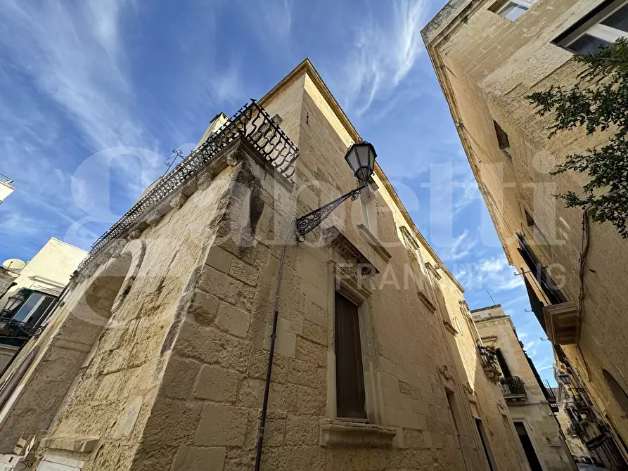 Immagine 8 di Appartamento in vendita  in Vico del Theutra, 14 a Lecce