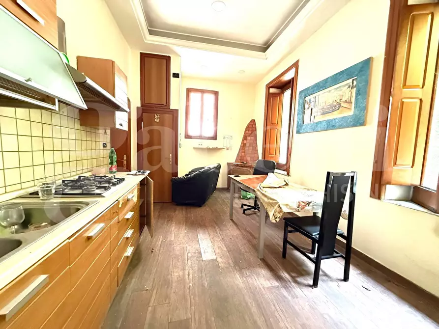 Immagine 13 di Appartamento in vendita  in Via Ventaglieri a Napoli