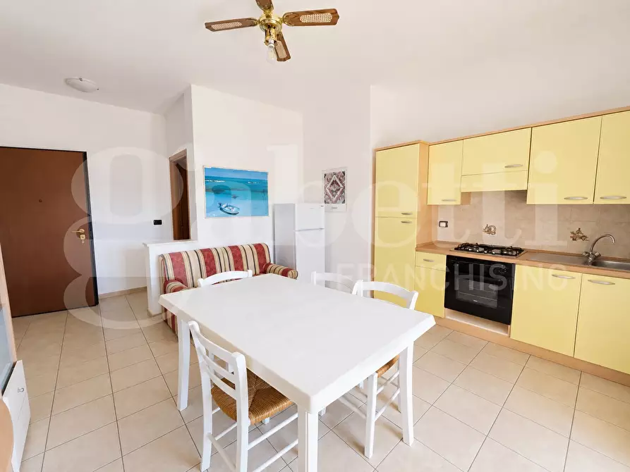 Immagine 2 di Appartamento in vendita  in Via Edmondo de Amicis, 14-16 a Tortoreto
