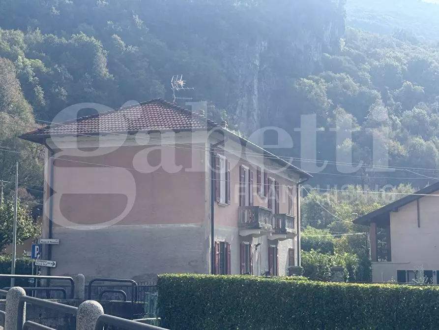 Immagine 22 di Casa indipendente in vendita  in Via Fornaci, snc a Valbrona