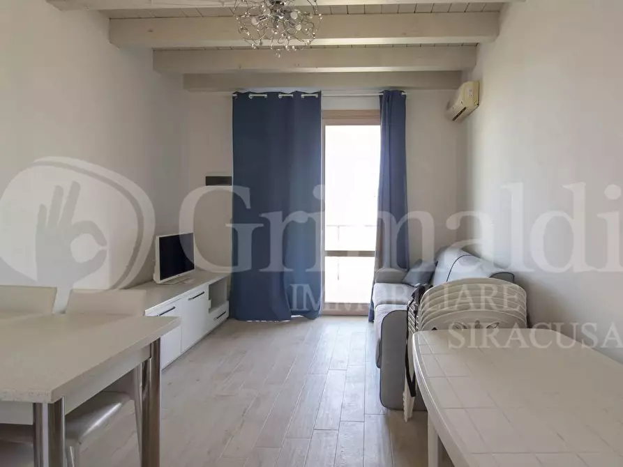 Immagine 4 di Villa in vendita  in Viale Eolie a Noto