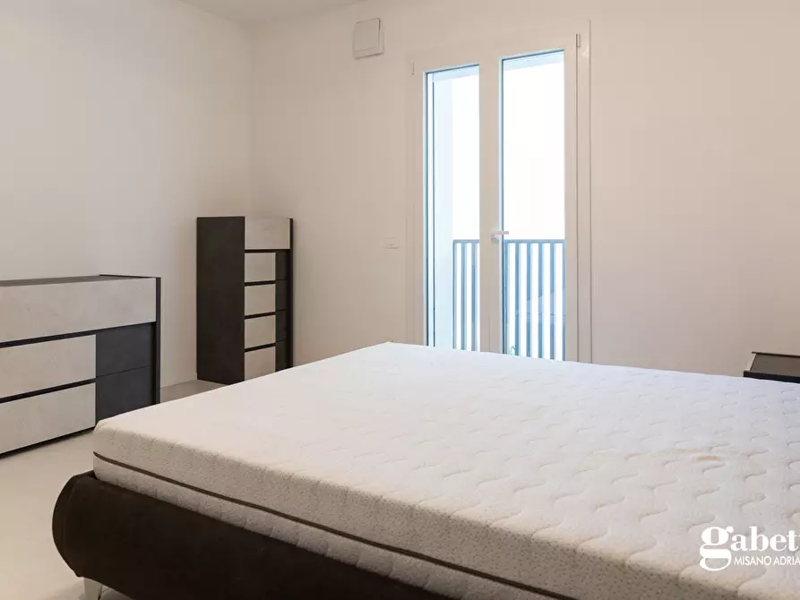 Immagine 12 di Appartamento in vendita  in Via Fiume, 9 a Cattolica