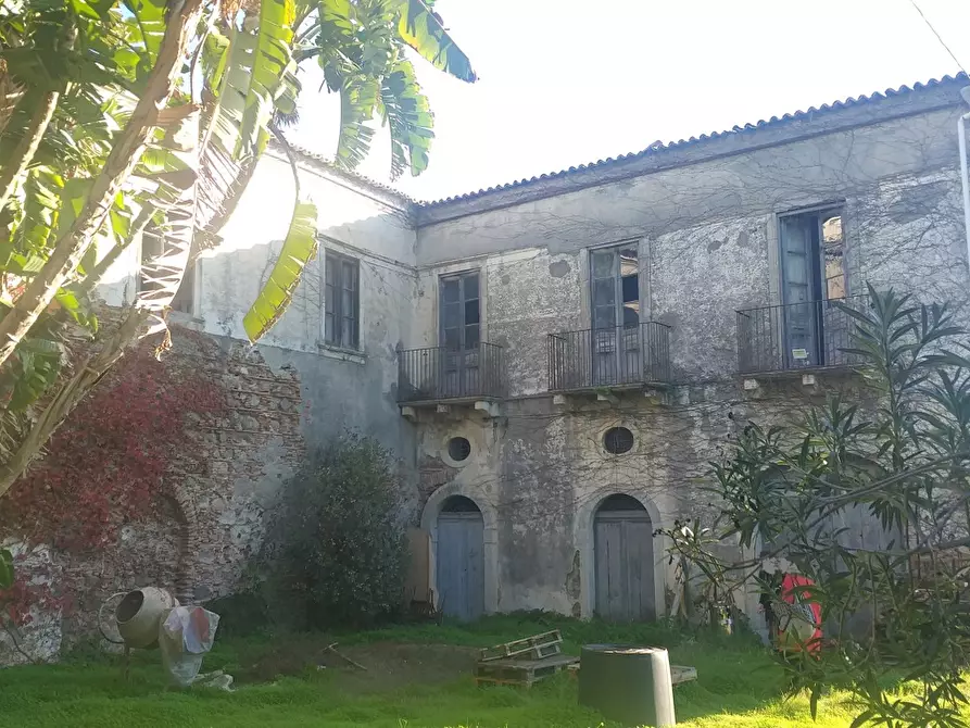 Immagine 2 di Rustico / casale in vendita  in Via ctd Cantidati, 2 a Santa Teresa Di Riva