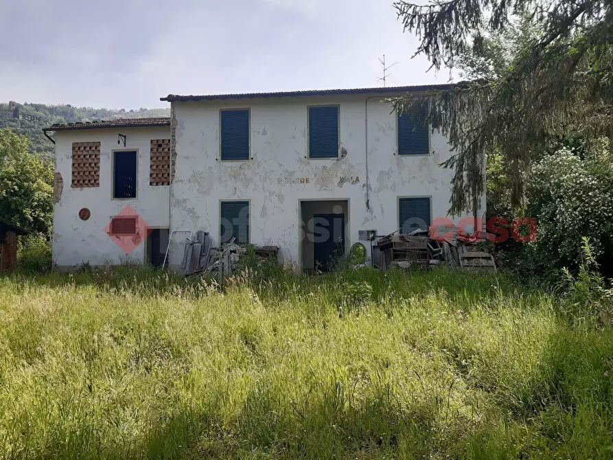 Immagine 10 di Villa in vendita  in Via villa del vescovo, 41 a Uzzano
