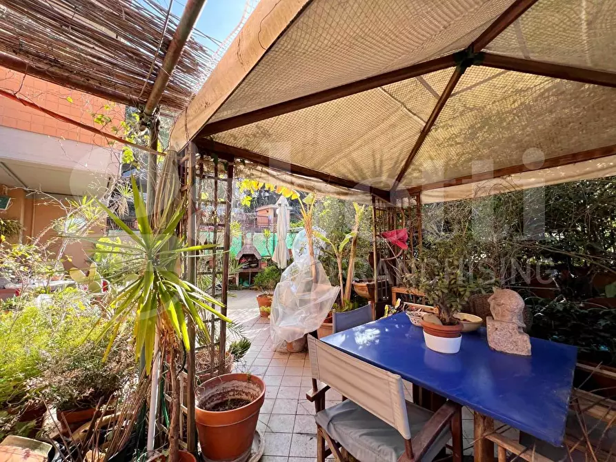 Immagine 23 di Appartamento in vendita  in Via del Fontanile Arenato, 310 a Roma