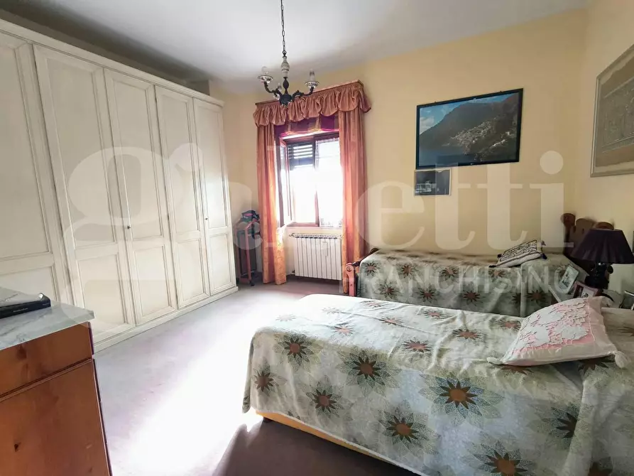 Immagine 8 di Casa bifamiliare in vendita  in Strada Santa Croce a Latina