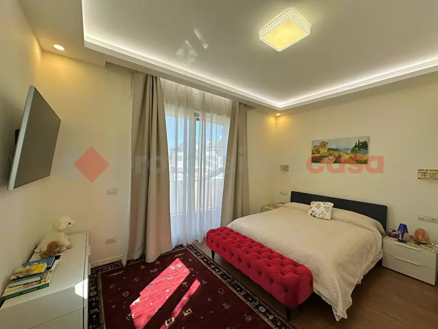 Immagine 32 di Villa in vendita  in Via Delle Robinie a Opera