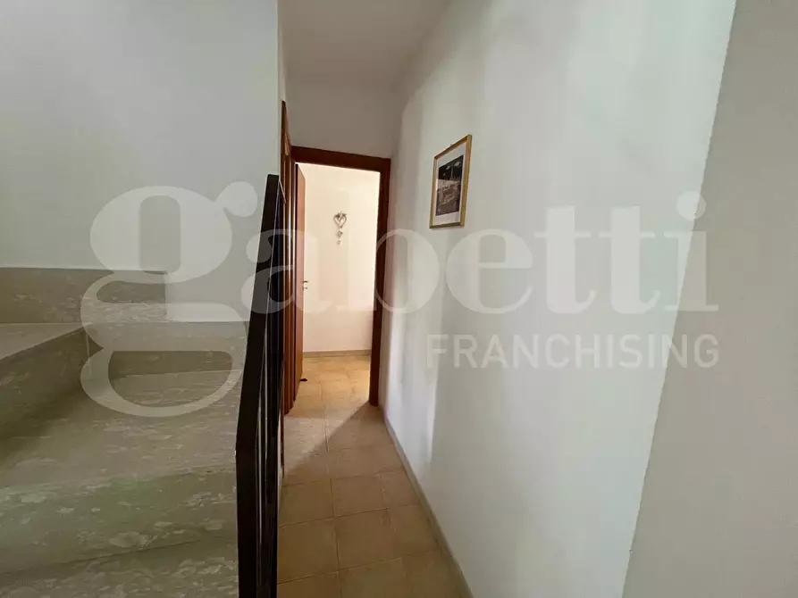 Immagine 14 di Appartamento in vendita  in Via Sant'Agostino, 19 a Gaeta