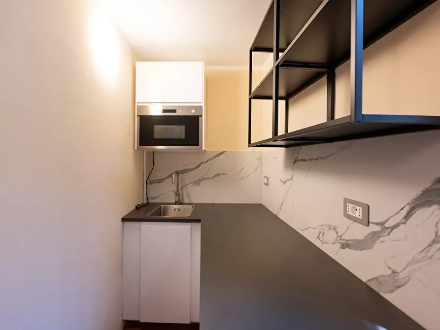 Immagine 12 di Appartamento in affitto  in Corso di Porta Ticinese, 22 a Milano