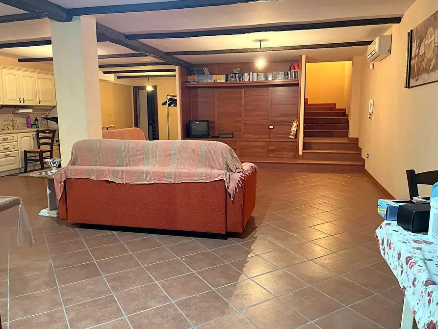 Immagine 1 di Appartamento in vendita  in Via TOSELLI a San Severo