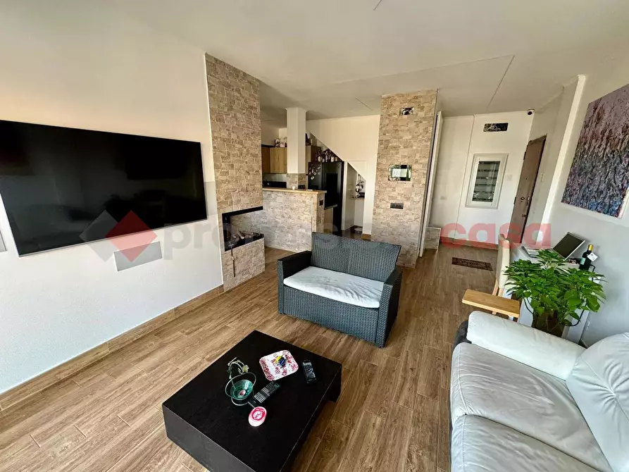 Immagine 2 di Appartamento in vendita  in Via Stefano Borgia, 156 a Roma