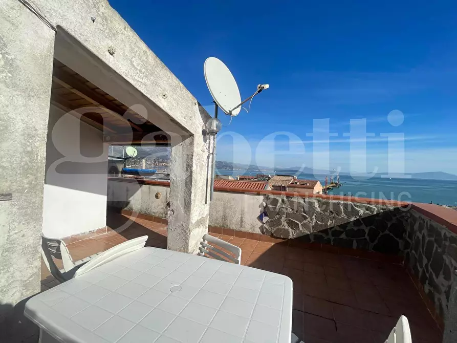 Immagine 23 di Appartamento in vendita  in Via Indipendenza, 379 a Gaeta