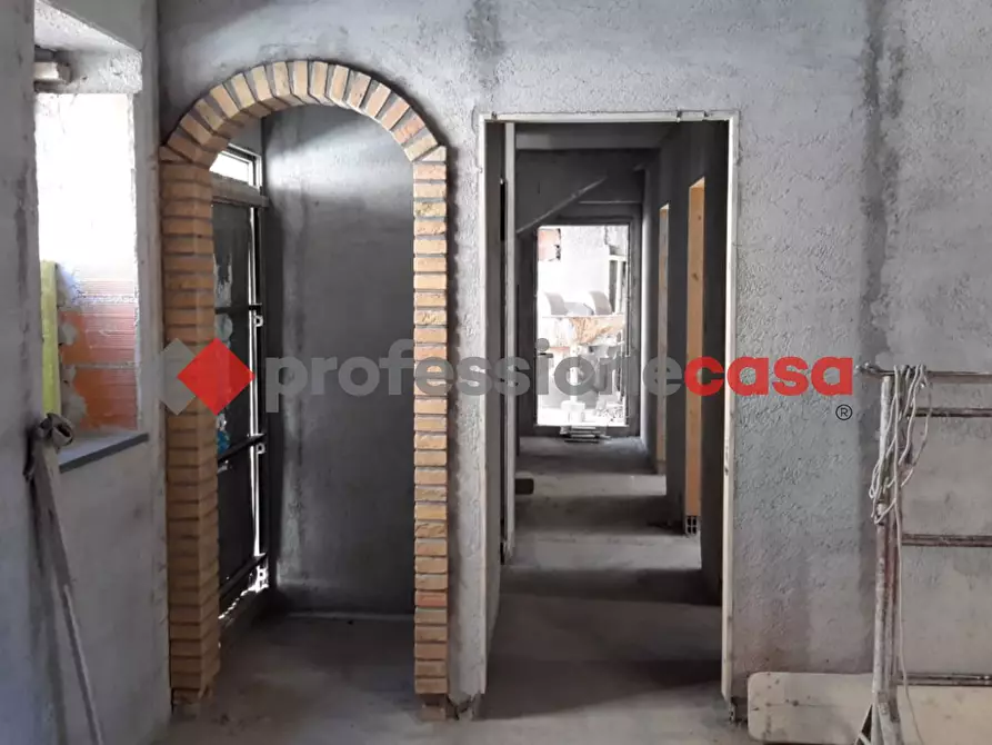 Immagine 15 di Palazzo in vendita  in Via II Retta Levante, 250 a Belpasso