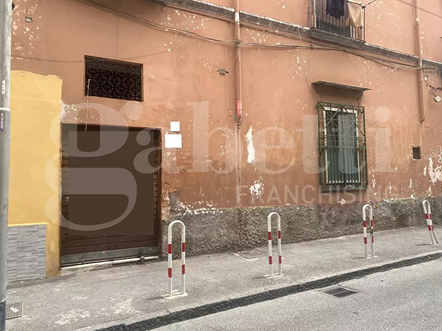 Immagine 1 di Negozio in vendita  in Via San Martino a San Giorgio A Cremano