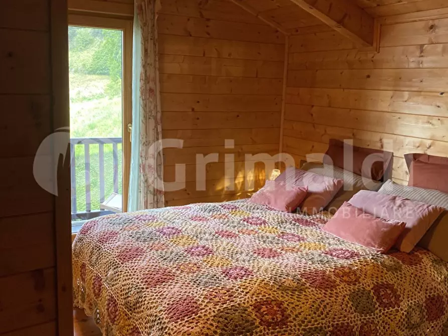 Immagine 12 di Appartamento in vendita  in Via frazione Villarisson, 13 a La Salle